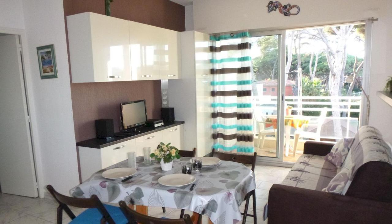 Studio Residence Bona, Vue Hippodrome Et Mer, Clim 耶尔 外观 照片
